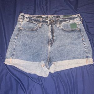 Women’s jean shorts from Target.